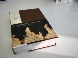 The ESV archaeology study bible